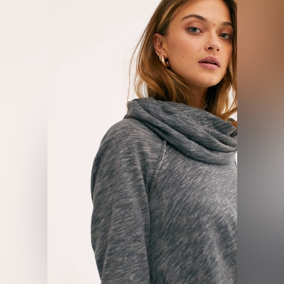 Free People Cocoon Cowl Pullover One Size - Picture 3 of 15